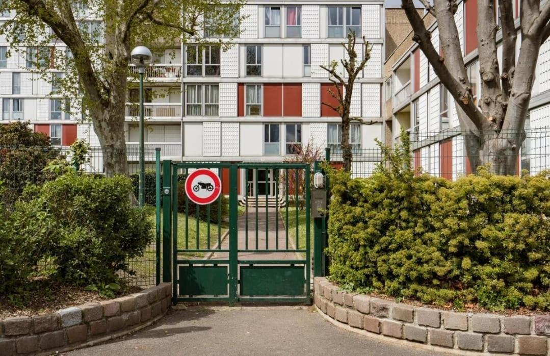 Chambre D'Hote Chez Marie-Jeanne Pierrefitte-sur-Seine Exterior foto